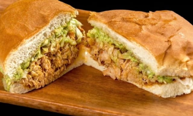 Pollo Asado Torta.